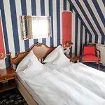 Landhaus Hotel Neuss ホテル 4*