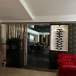 Hotel Landhaus Hotel Neuss 4*