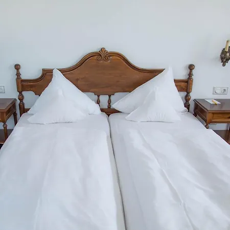 Landhaus Hotel Neuss 4*