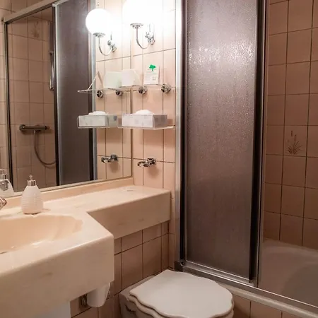 Landhaus Hotel Neuss Hotel Neuss