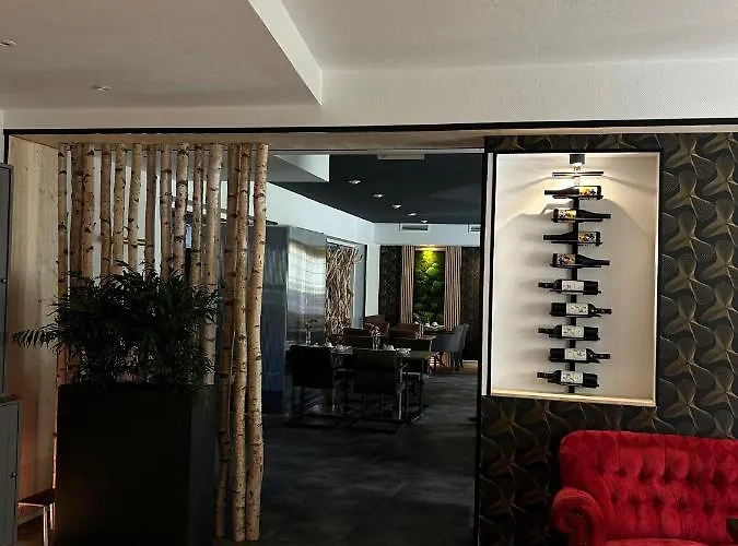 Ξενοδοχείο Landhaus Hotel Neuss 4*